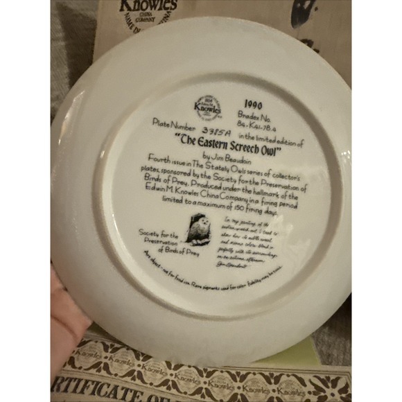 Knowles Collector Plates "The Eastern Screech Owl" & "The Short-Eared Owl" - Picture 5 of 7